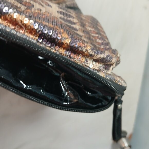 ALBA Sequin Leopard Crossbody - Picture 5 of 12